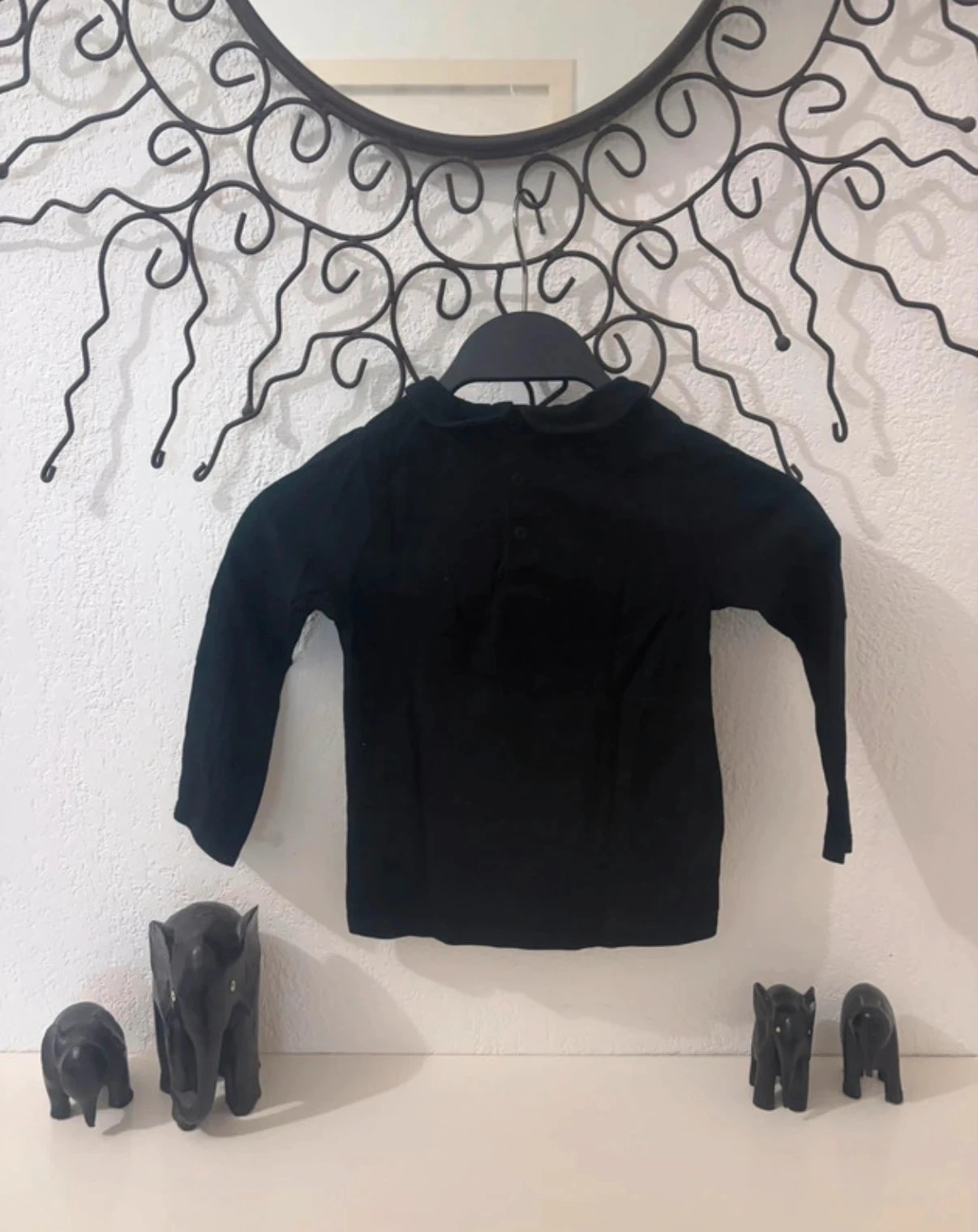 🔵 Zwart T-shirt met halsband - kiabi eco ontwerp – photo 3